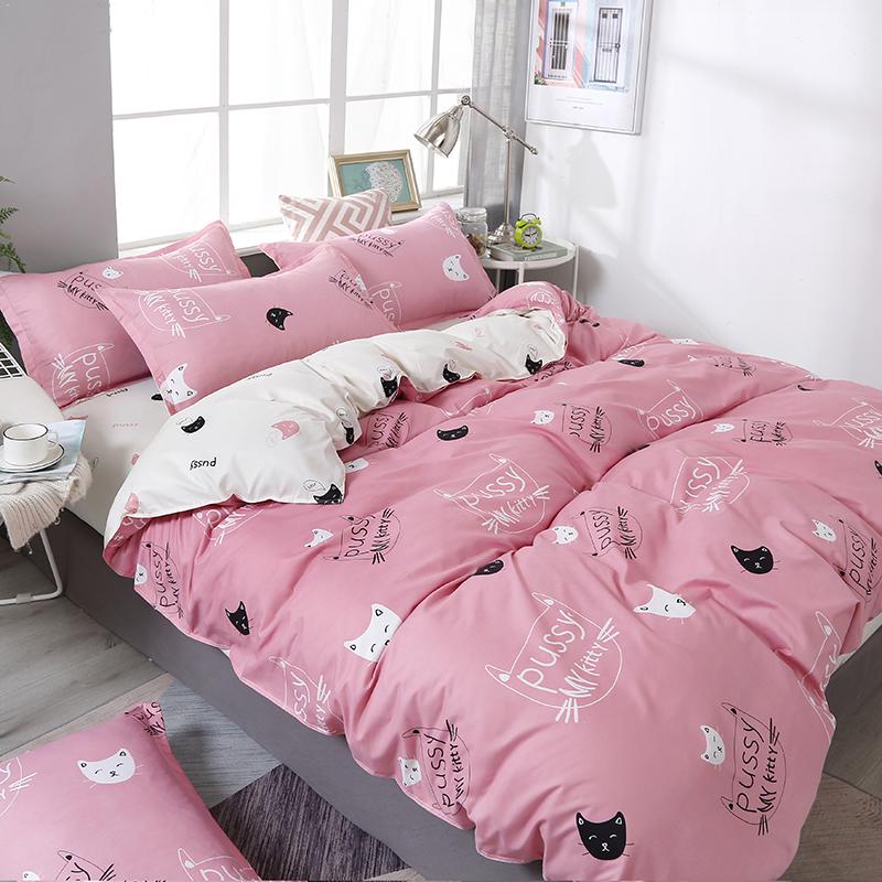 Cute Cat Print Bedding Set