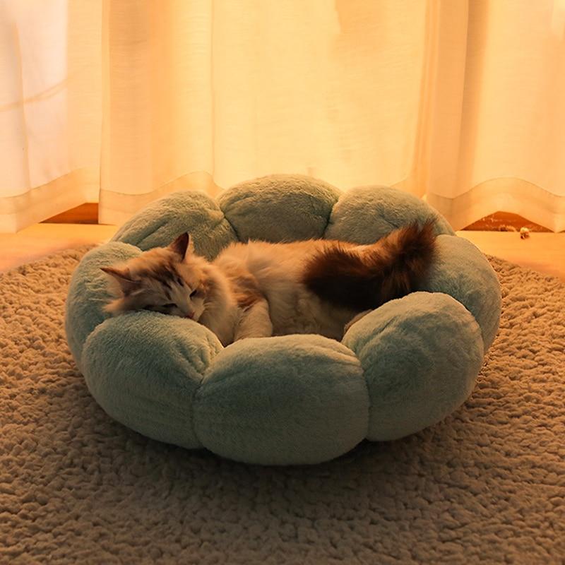 Flower Shaped Cat Bed