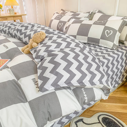 Gray Bear Checkered Bedding Set