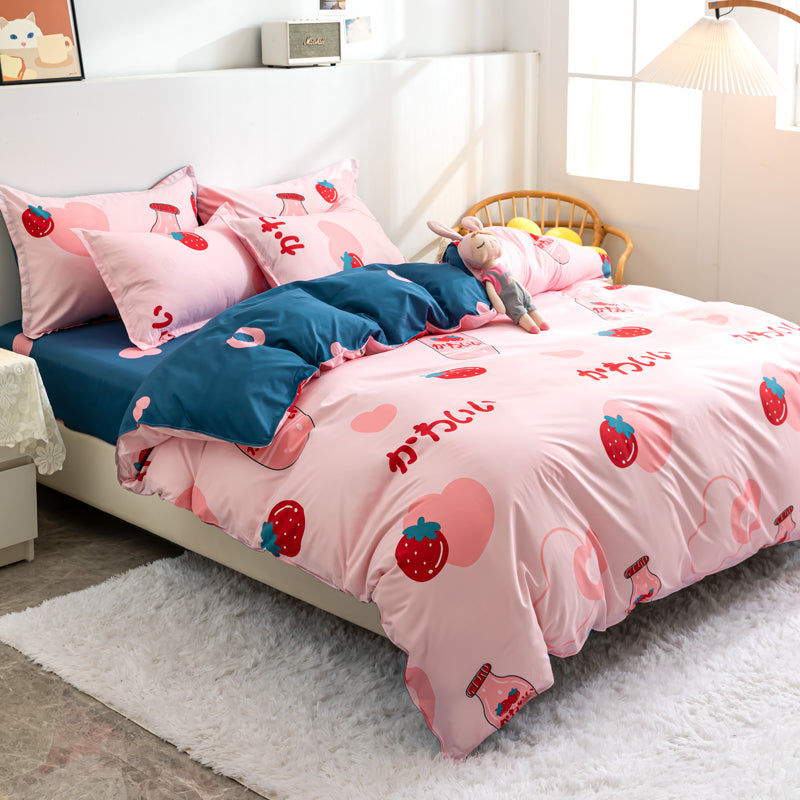 Japanese Strawberry Hearts Pink Cream Bedding Set