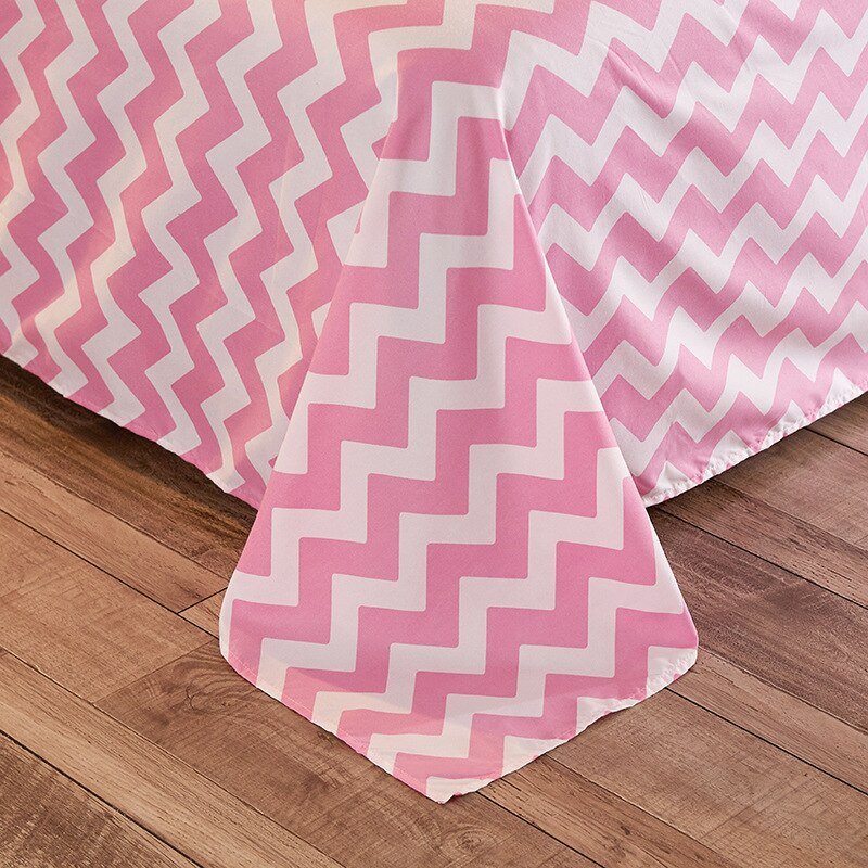 Kawaii Strawberry ZigZag Bedding Set