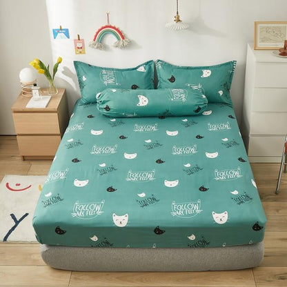 Mint Cat Pattern Fitted Bedsheet