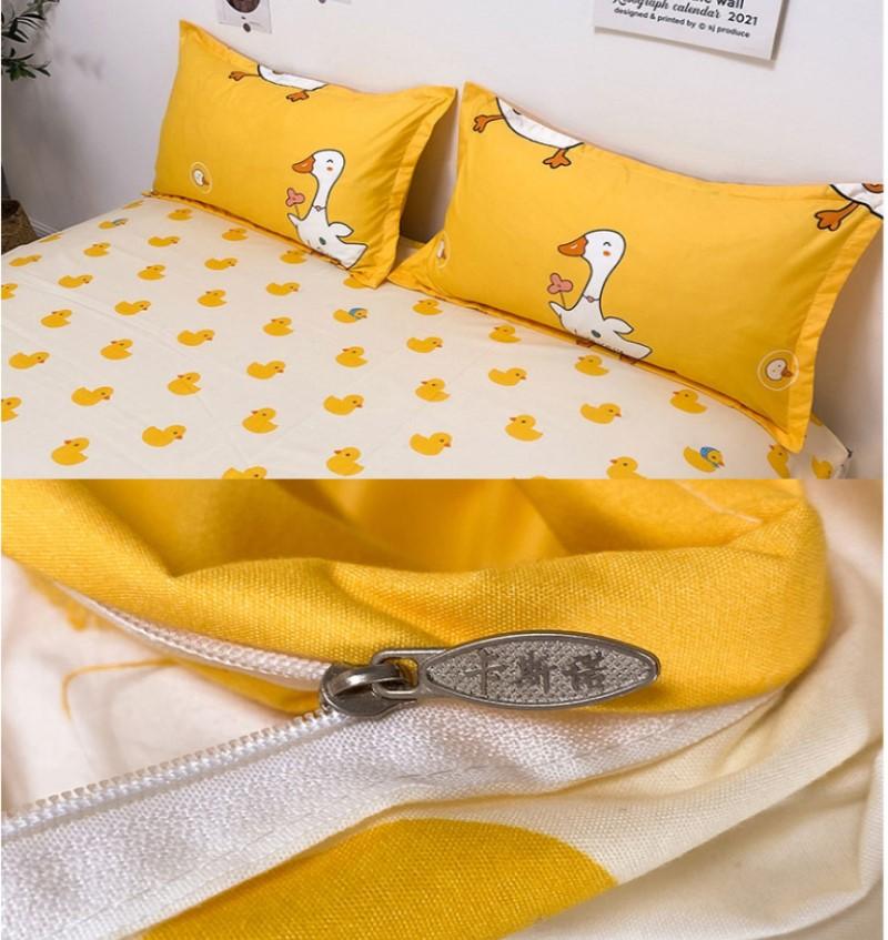 Sora the Swan Yellow & White Bedding Set