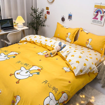 Sora the Swan Yellow & White Bedding Set