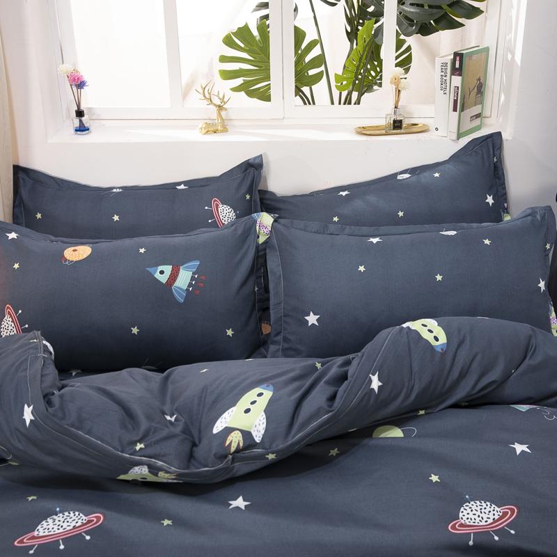 Spaceship Adventures Bedding Set