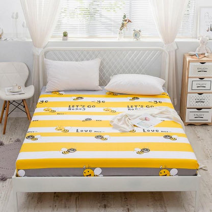 Sweet Honey Bees Fitted Bedsheet