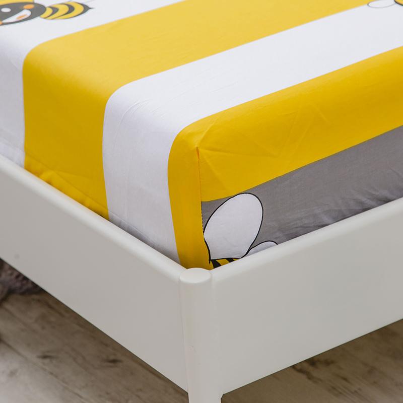 Sweet Honey Bees Fitted Bedsheet