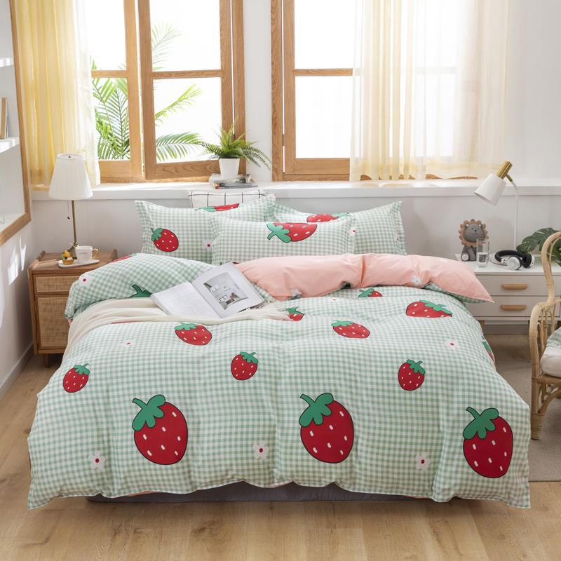 Sweet Strawberry and Cute Peach Print Bedding Set